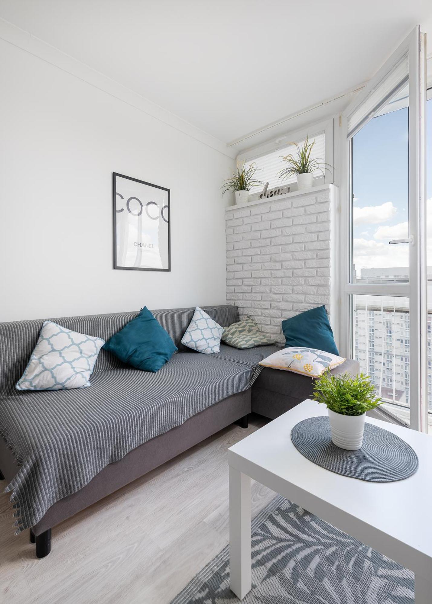 Rentplanet - Chlodna * Warszawa