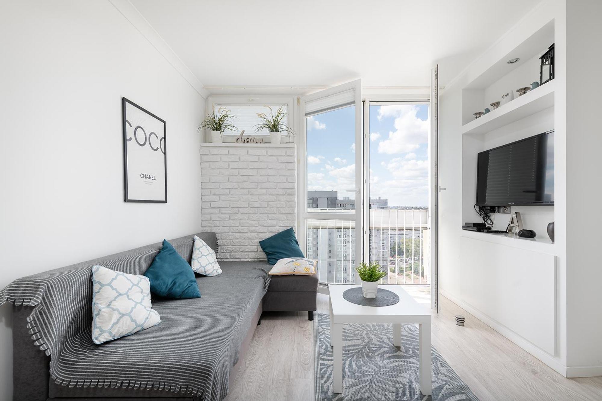 Rentplanet - Chlodna Apartament