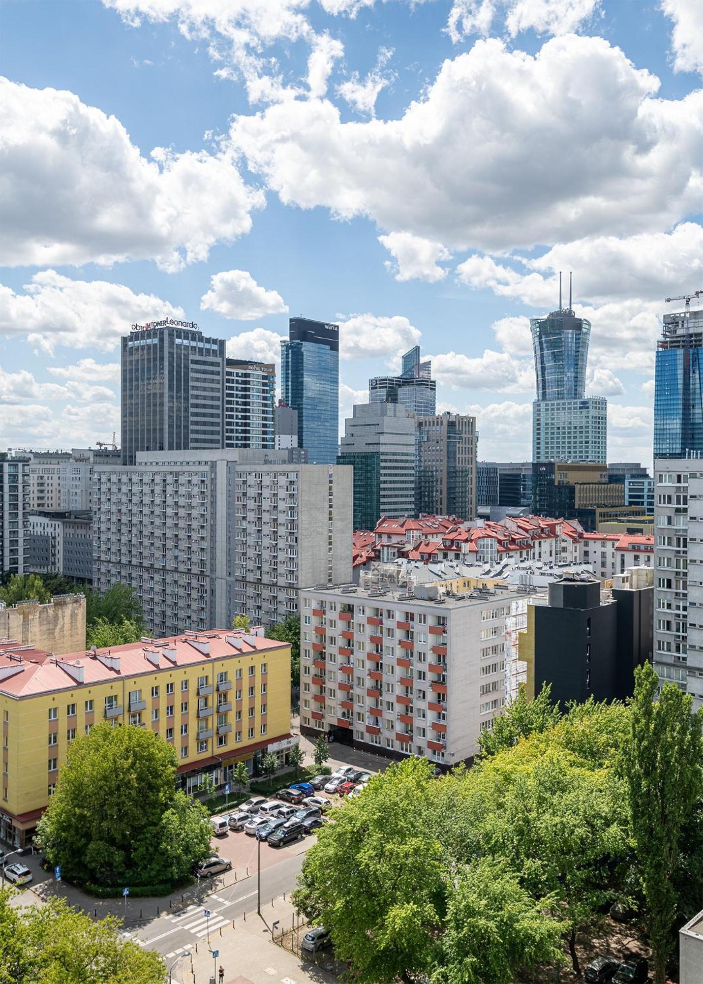Rentplanet - Chlodna Apartament Warszawa